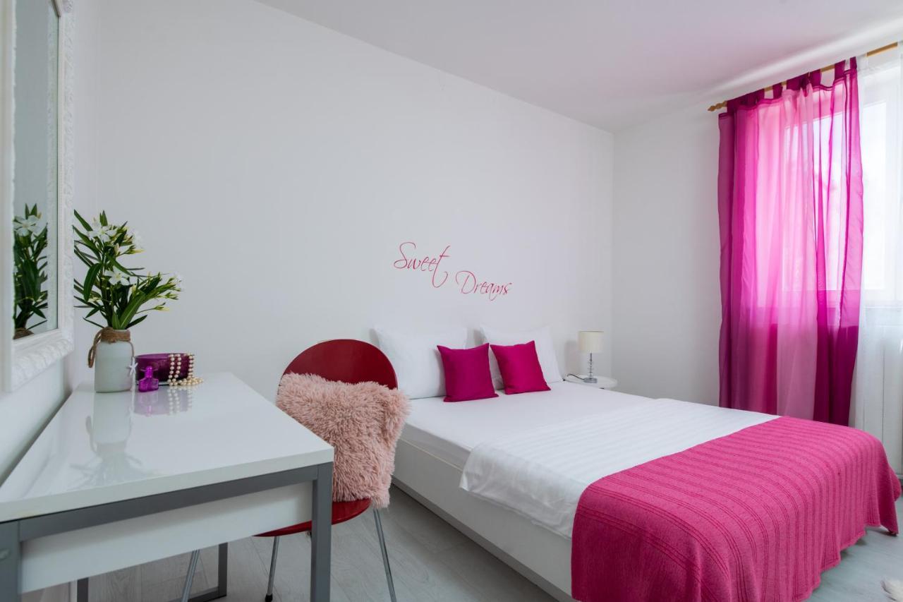 Apartment Alex Labin  Bagian luar foto